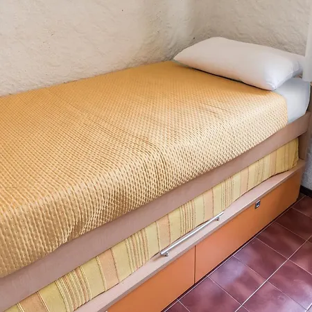 Apartman N264 - Numana, Singola Con Ampio Giardino Numana
